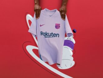 Виїзна форма Барселони сезону 21/22