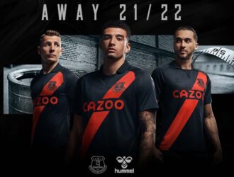 Виїзна форма Евертона сезону 21/22