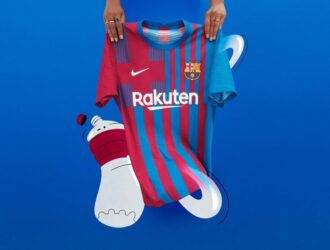 Домашня форма Барселони сезону 21/22