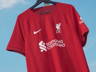 Домашня форма Ліверпуля на сезон 22/23