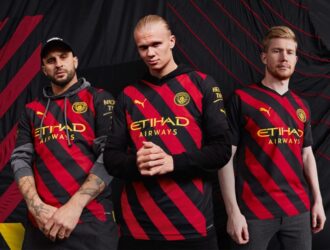 Виїзна форма Манчестер Сіті 22/23