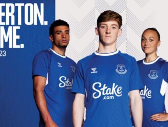 Домашня форма Евертона на сезон 22/23