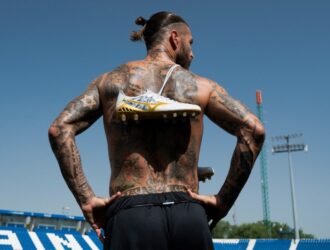 Фірмові бутси Серхіо Рамоса – Mizuno Morelia Neo III SR4