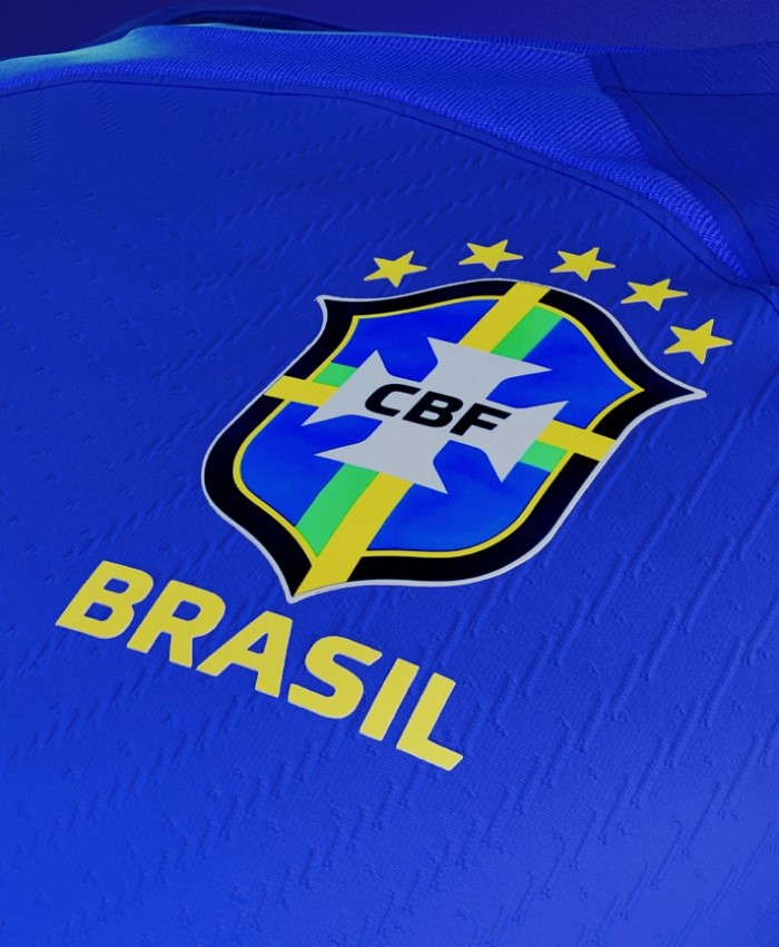 виїзна футболка збірної Бразилії 2022