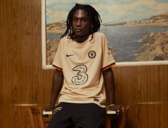 Третя форма Челсі на сезон 22/23